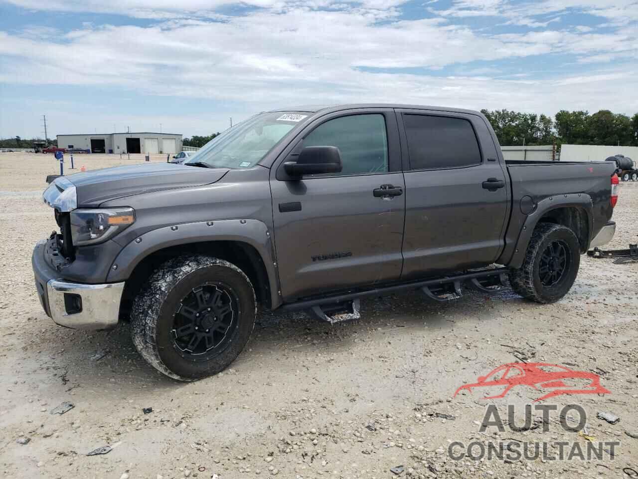 TOYOTA TUNDRA 2016 - 5TFDW5F18GX539738