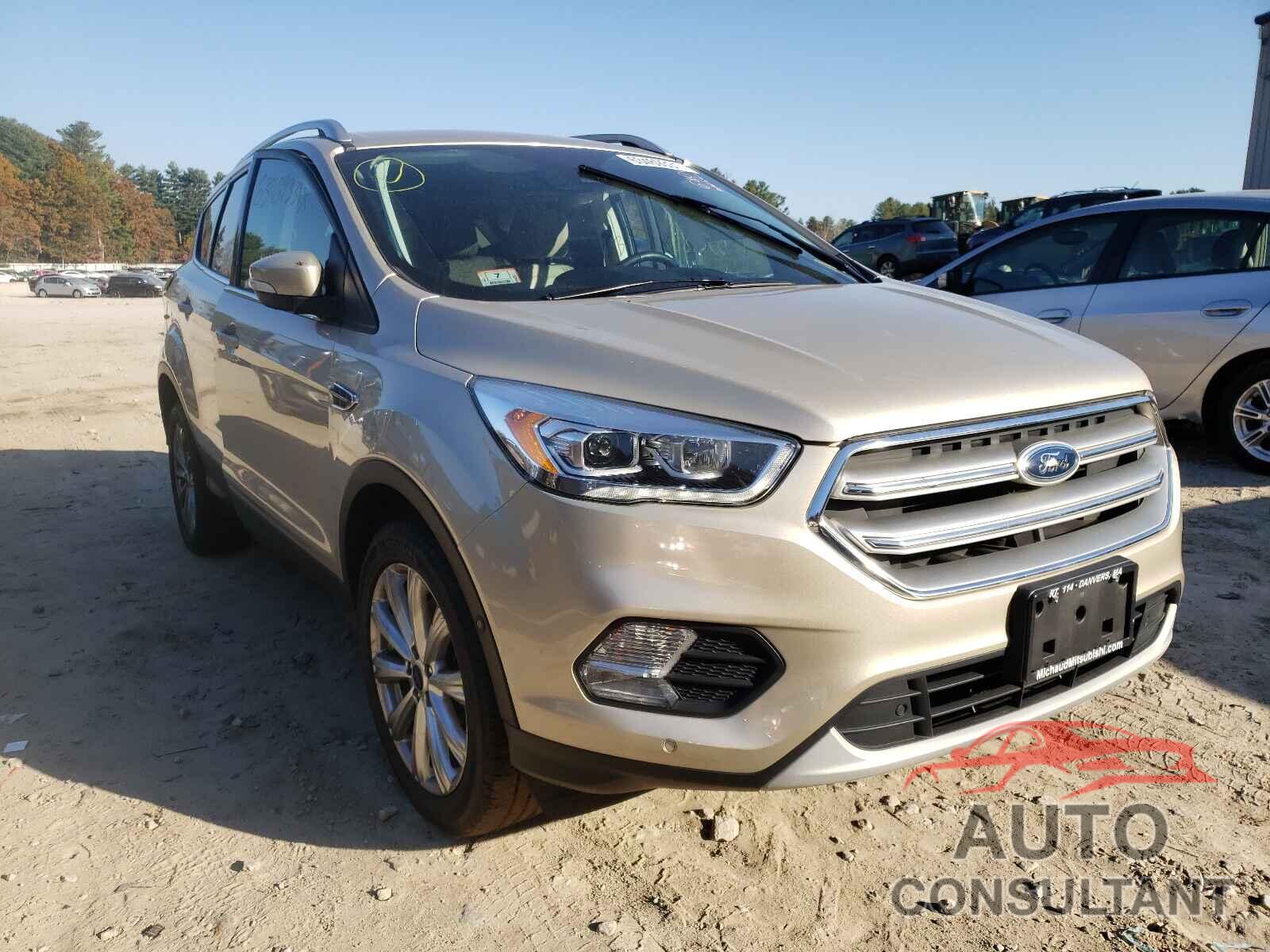 FORD ESCAPE 2017 - 1FMCU9J93HUA73320