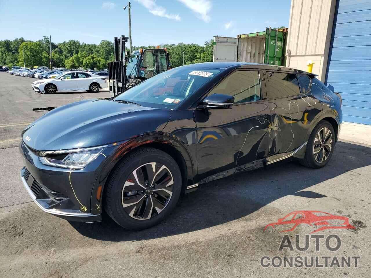 KIA EV6 LIGHT 2023 - KNDC34LAXP5128002