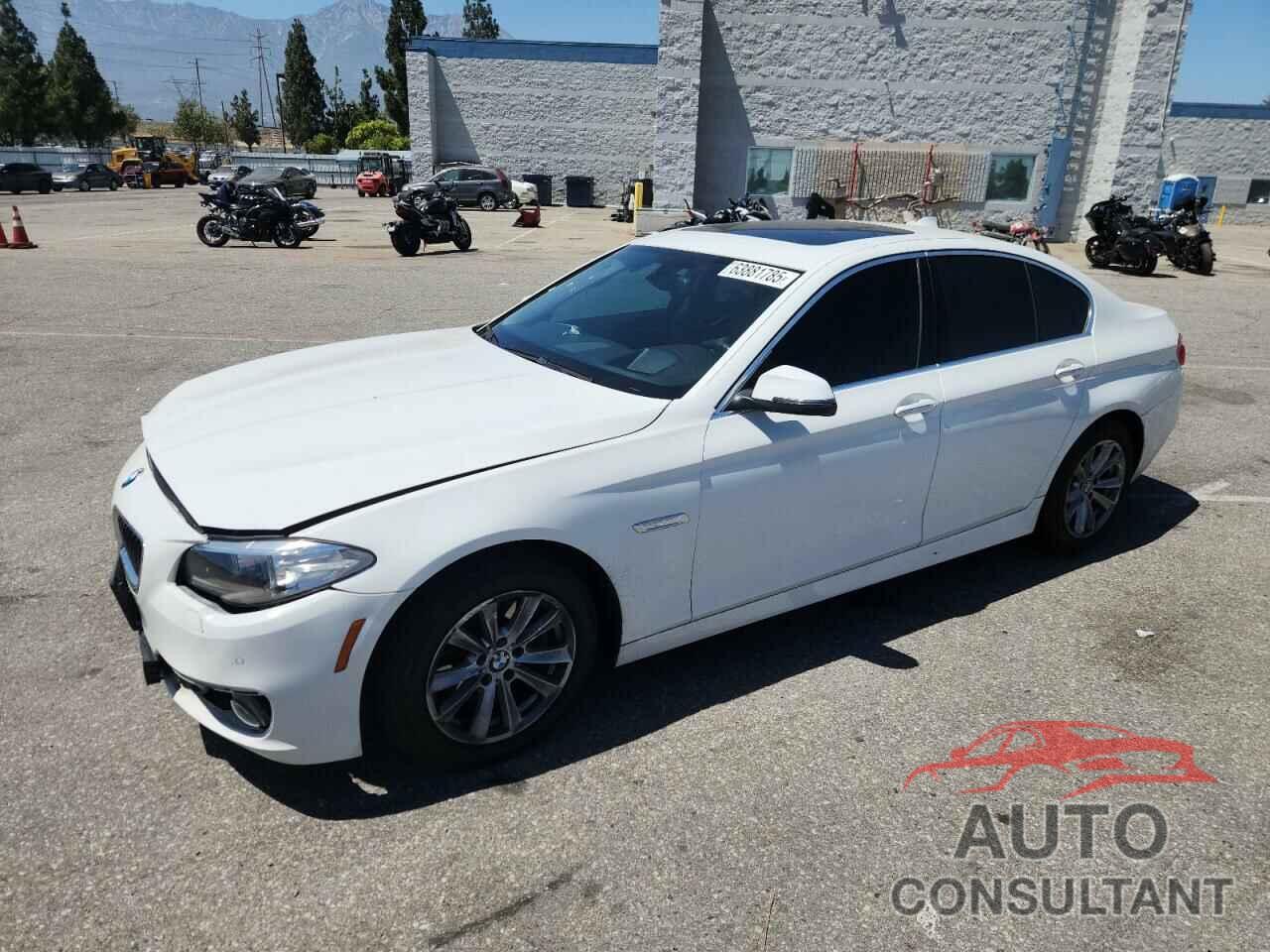 BMW 5 SERIES 2015 - WBA5A5C59FD518341