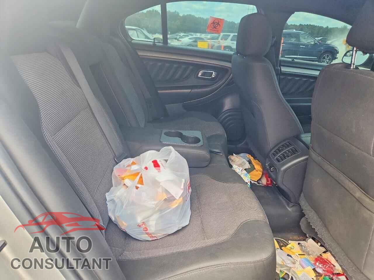 FORD TAURUS 2015 - 1FAHP2E87FG202073