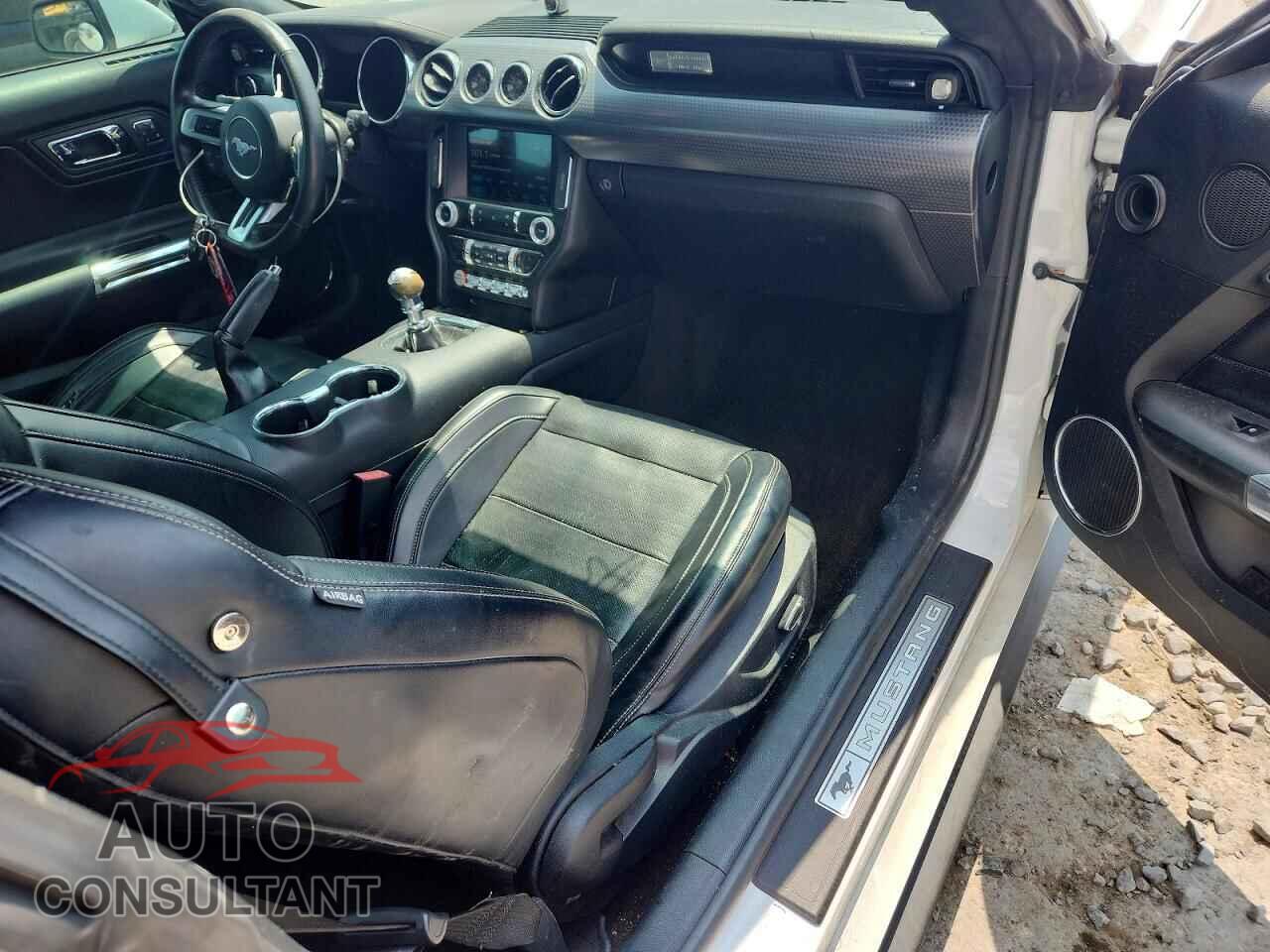 FORD MUSTANG 2016 - 1FA6P8TH5G5201059