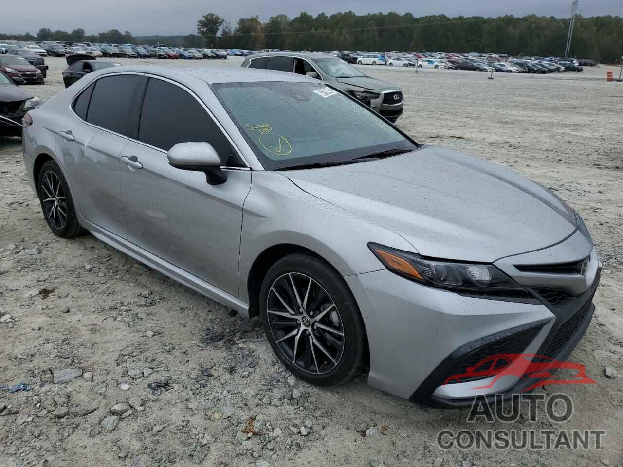 TOYOTA CAMRY 2021 - 4T1G11AK1MU450607