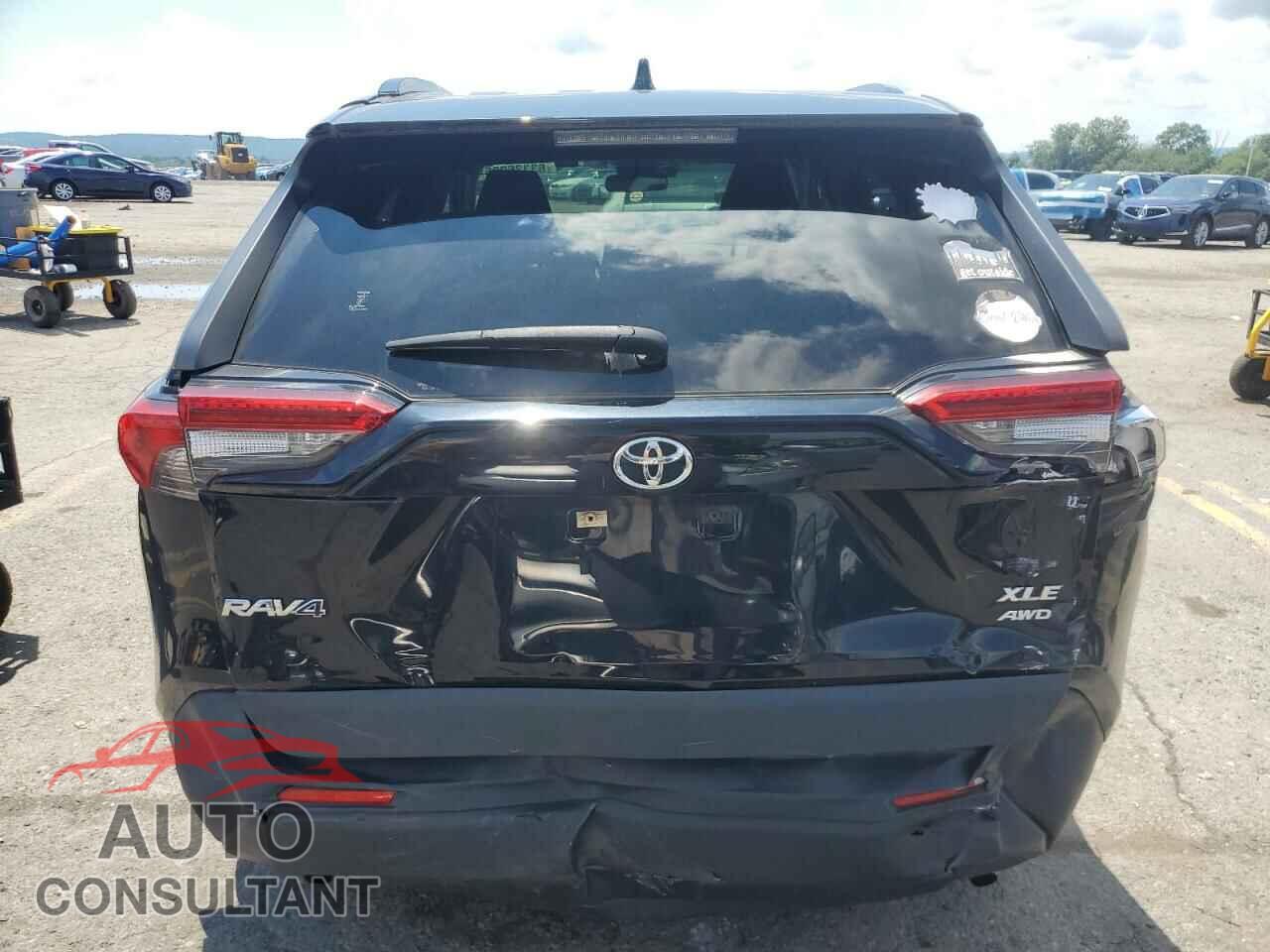 TOYOTA RAV4 2019 - JTMP1RFV3KJ019724