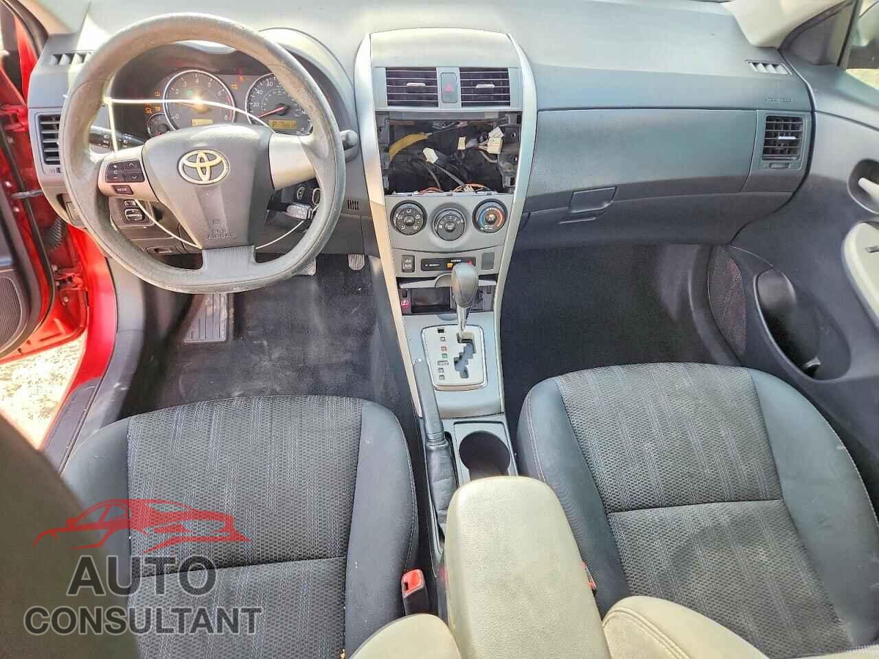 TOYOTA COROLLA 2013 - 2T1BU4EEXDC942271