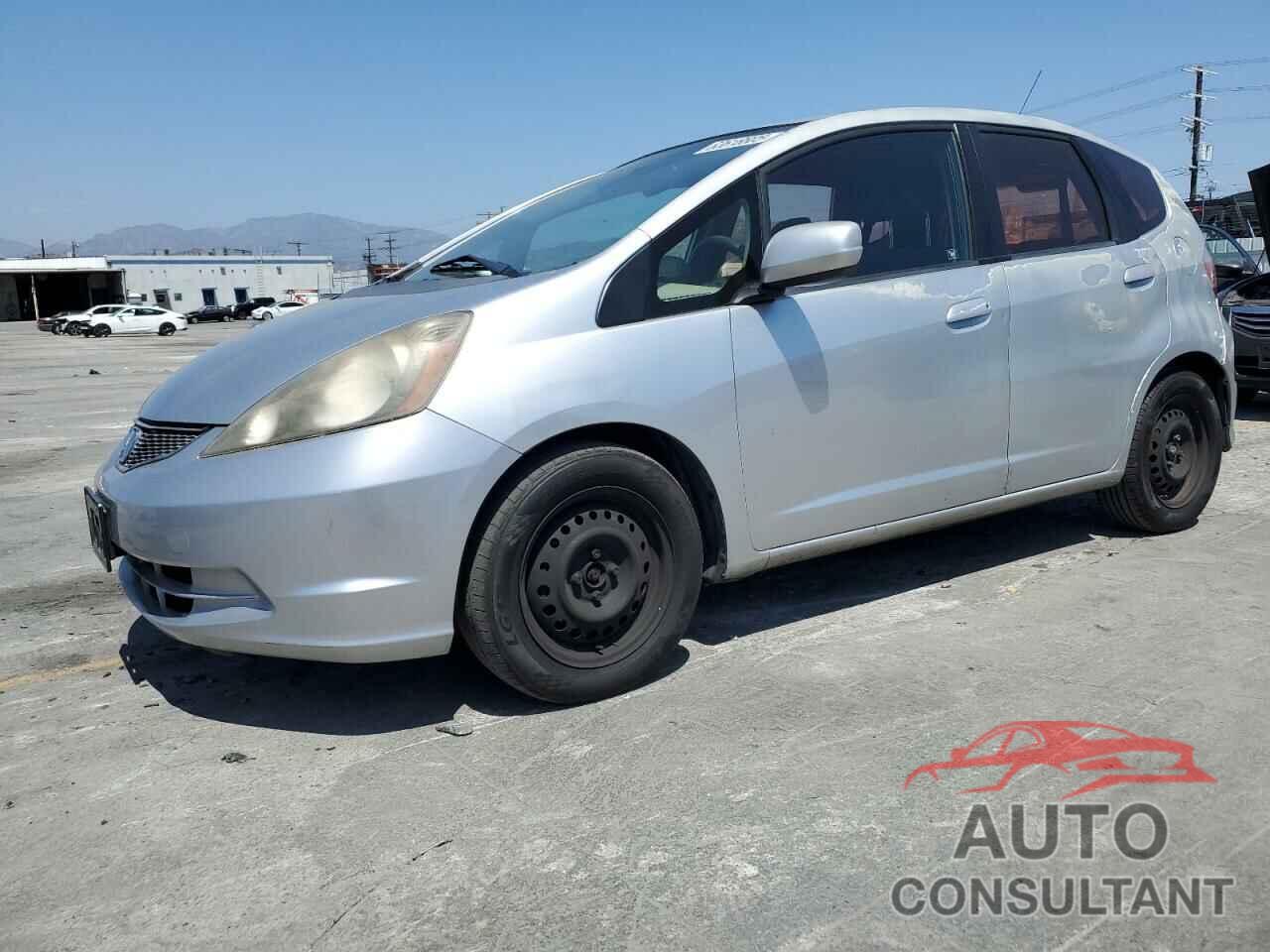 HONDA FIT 2013 - JHMGE8H31DC035047
