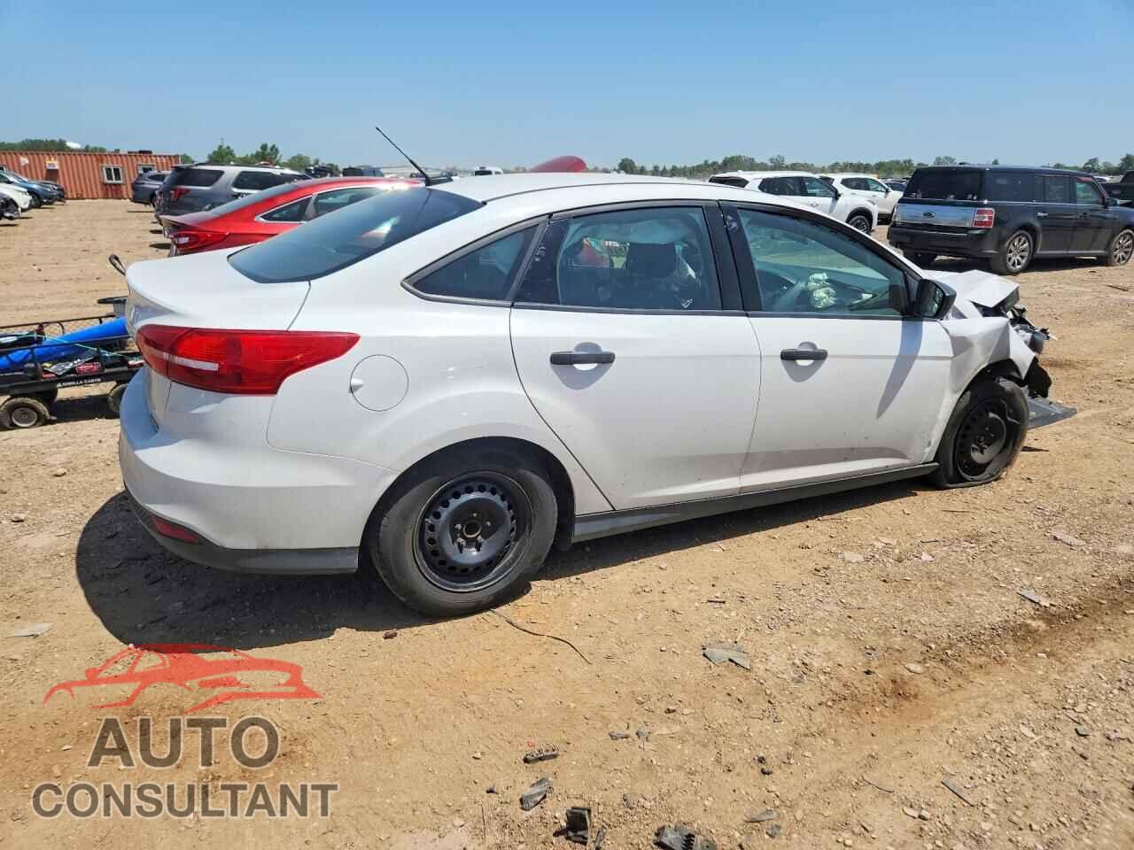 FORD FOCUS 2016 - 1FADP3E29GL215481