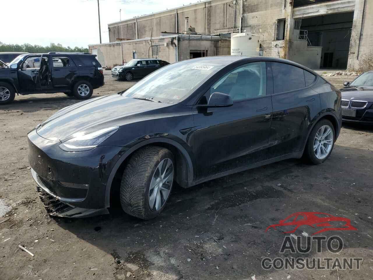 TESLA MODEL Y 2021 - 5YJYGAEE1MF190245