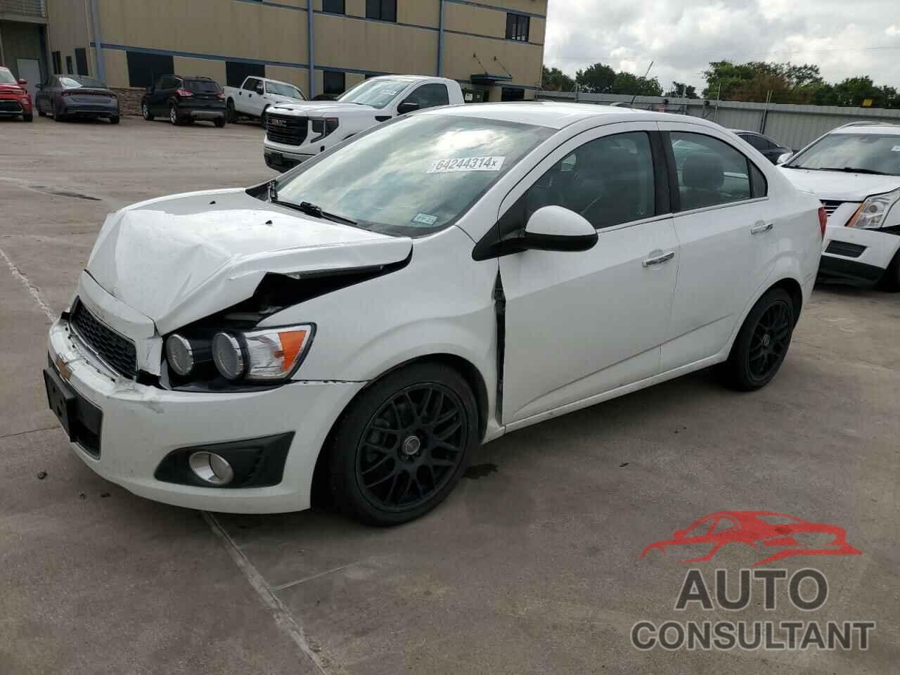 CHEVROLET SONIC 2016 - 1G1JE5SB5G4149677