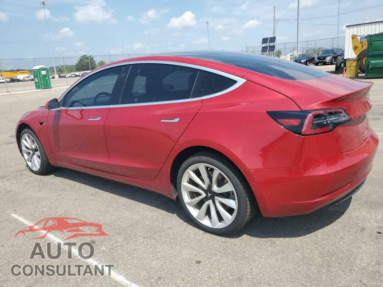 TESLA MODEL 3 2018 - 5YJ3E1EB8JF065762