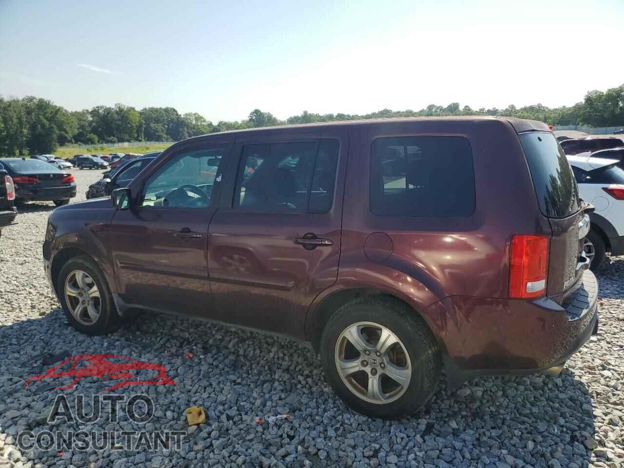 HONDA PILOT 2012 - 5FNYF4H62CB051068