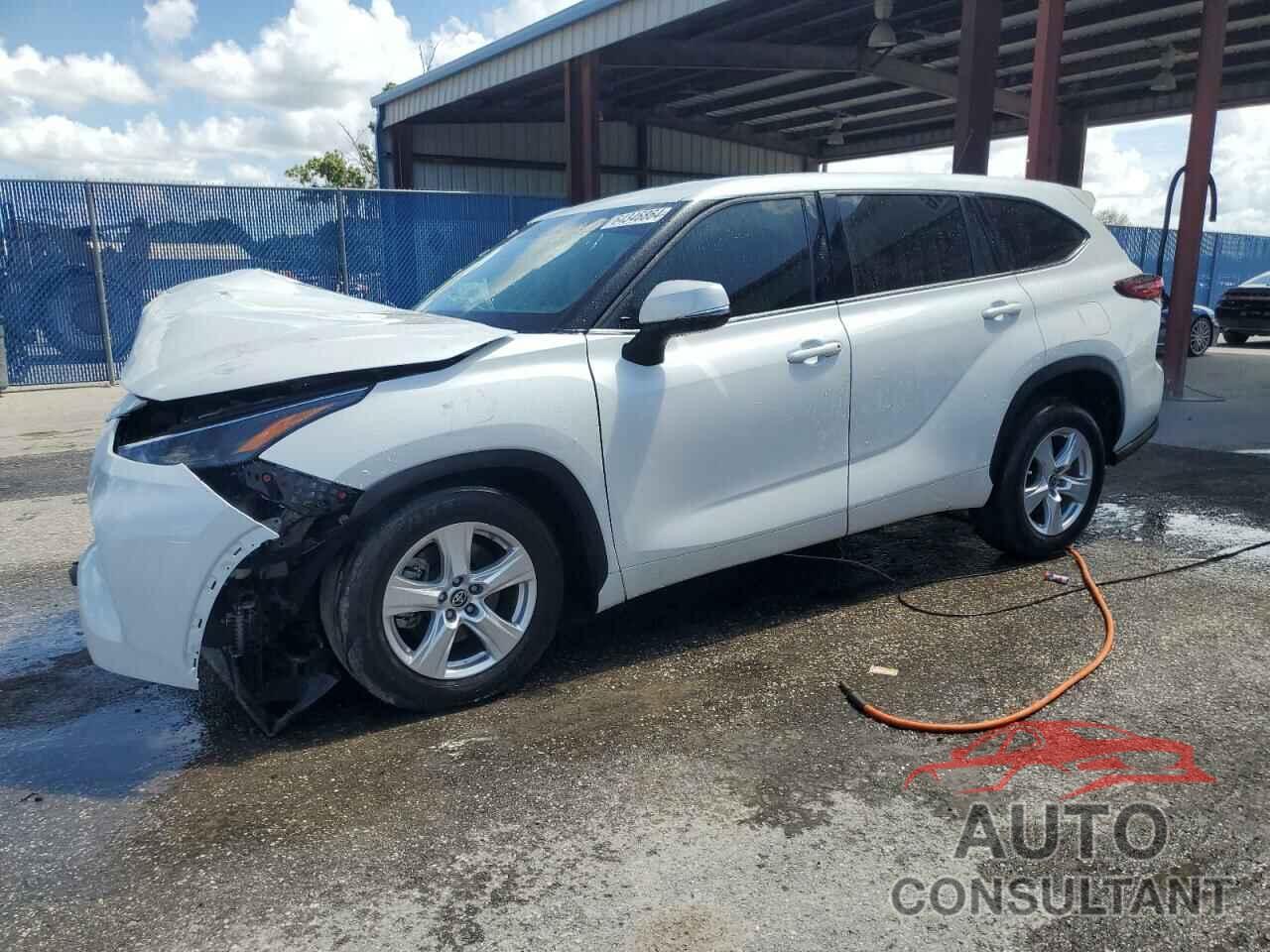 TOYOTA HIGHLANDER 2022 - 5TDCZRAH7NS098959