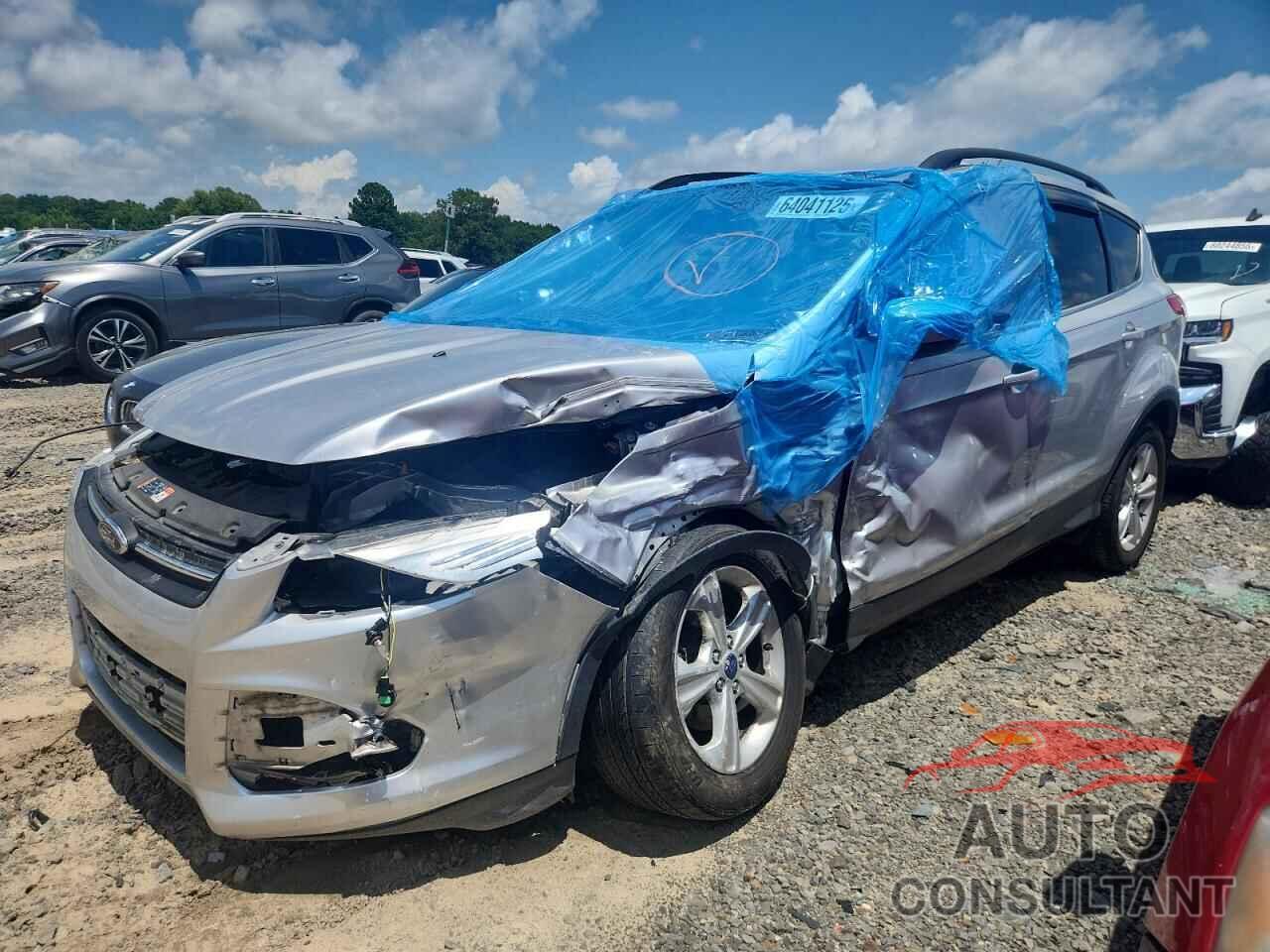 FORD ESCAPE 2015 - 1FMCU0GX2FUC20807