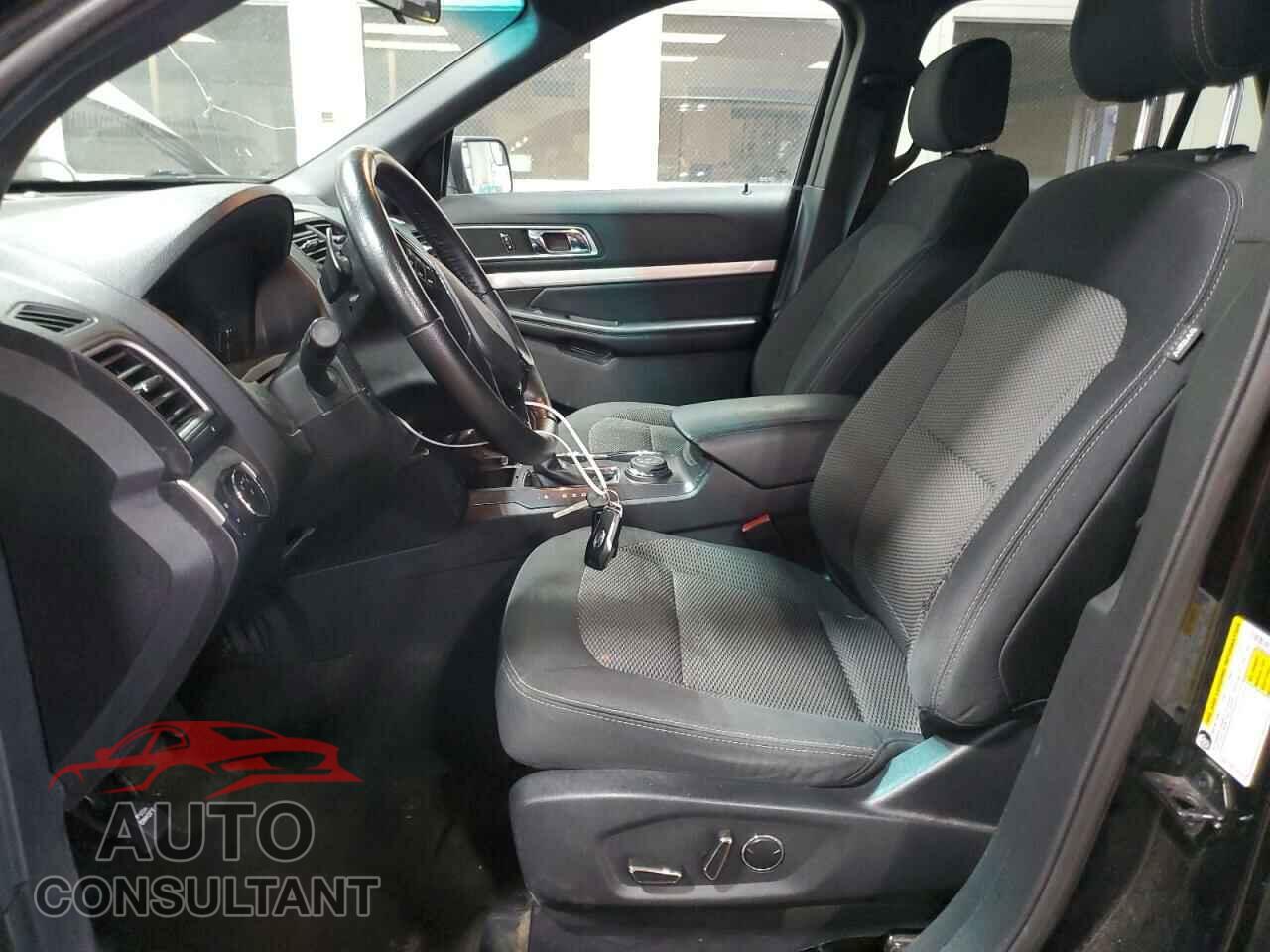 FORD EXPLORER 2017 - 1FM5K8D82HGA87784