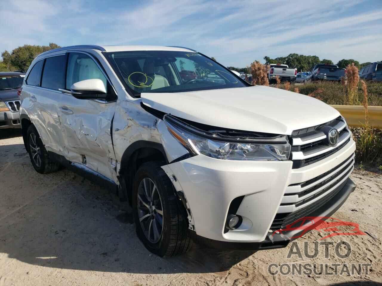 TOYOTA HIGHLANDER 2019 - 5TDJZRFH6KS598686
