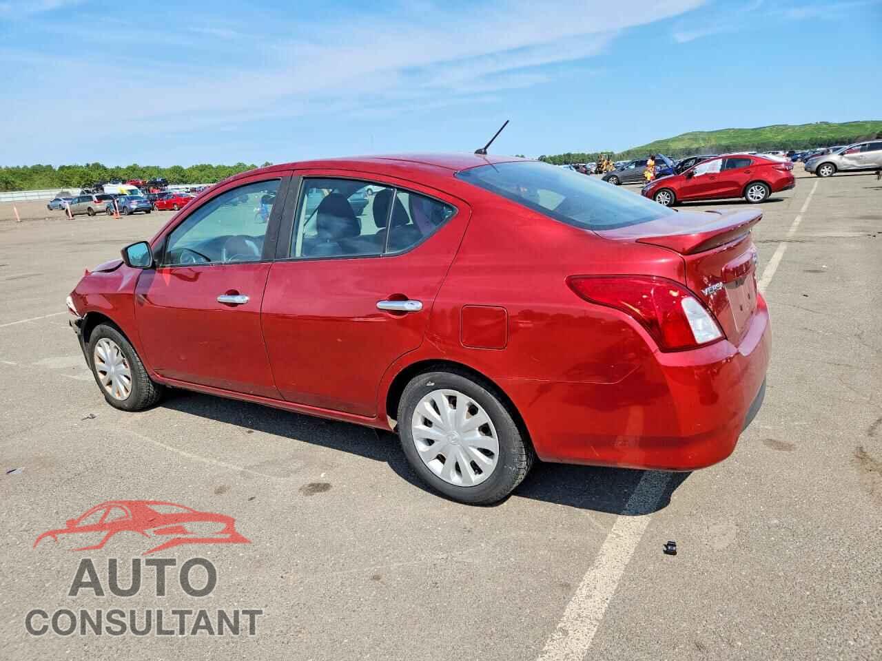 NISSAN VERSA 2017 - 3N1CN7AP1HL840132