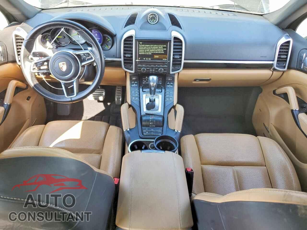 PORSCHE CAYENNE 2016 - WP1AE2A27GLA62942