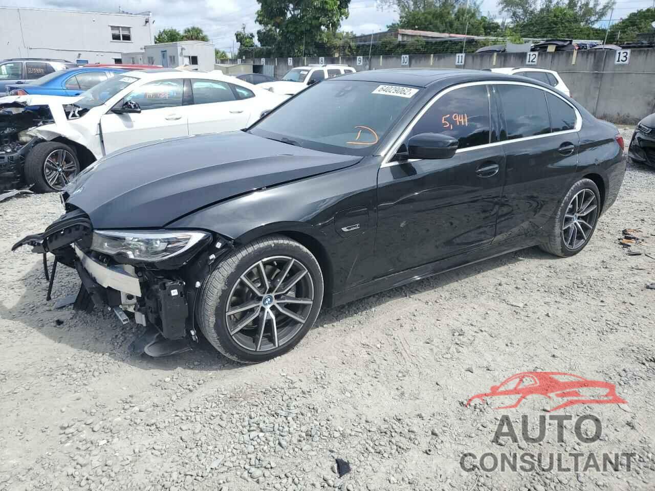 BMW 3 SERIES 2022 - 3MW5P7J0XN8C75233