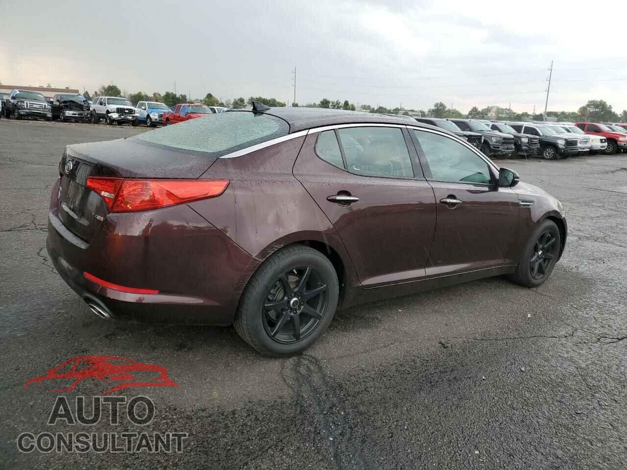 KIA OPTIMA 2011 - KNAGN4A71B5117897