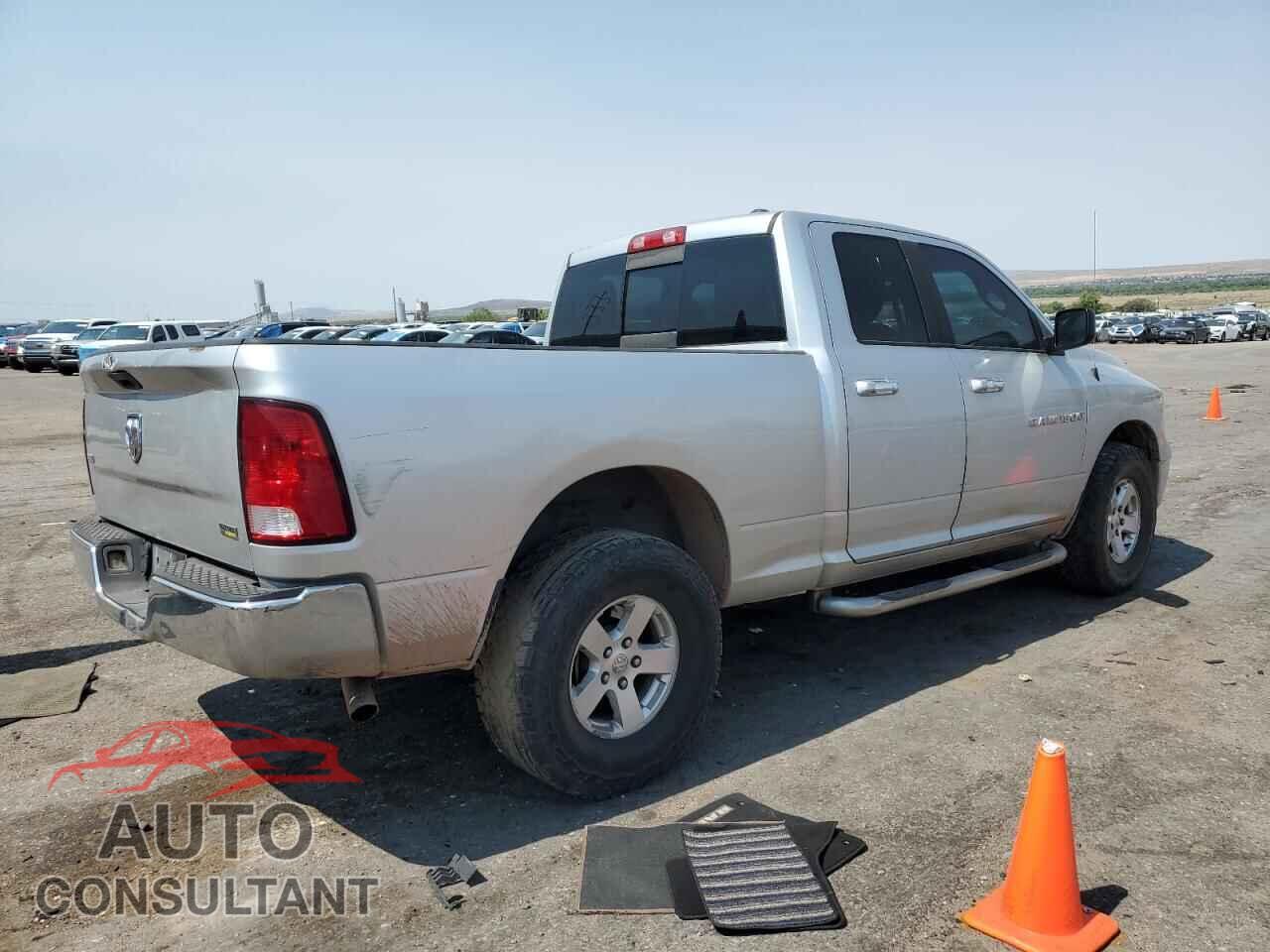 DODGE RAM 1500 2012 - 1C6RD7GP5CS266363