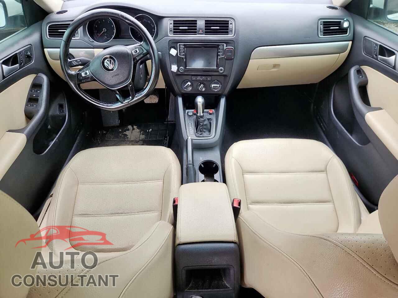 VOLKSWAGEN JETTA 2017 - 3VWDB7AJ2HM386437