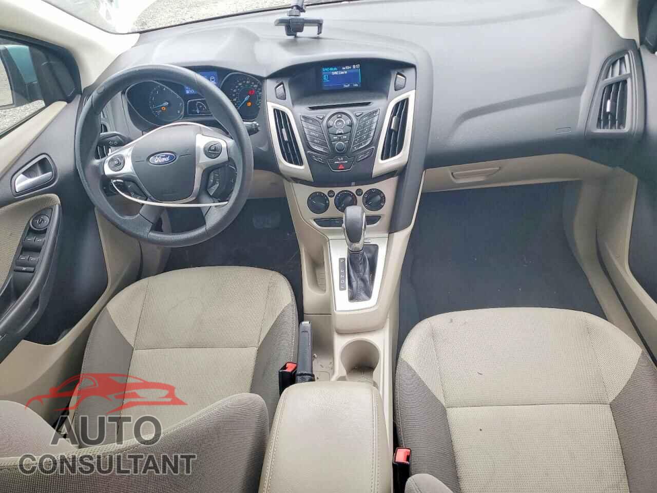 FORD FOCUS 2012 - 1FAHP3K24CL244533