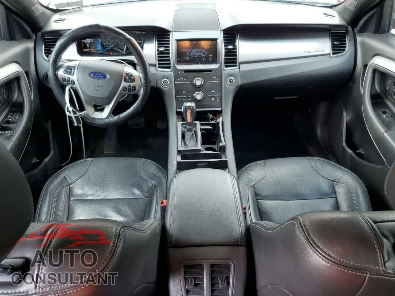FORD TAURUS 2015 - 1FAHP2E86FG192068