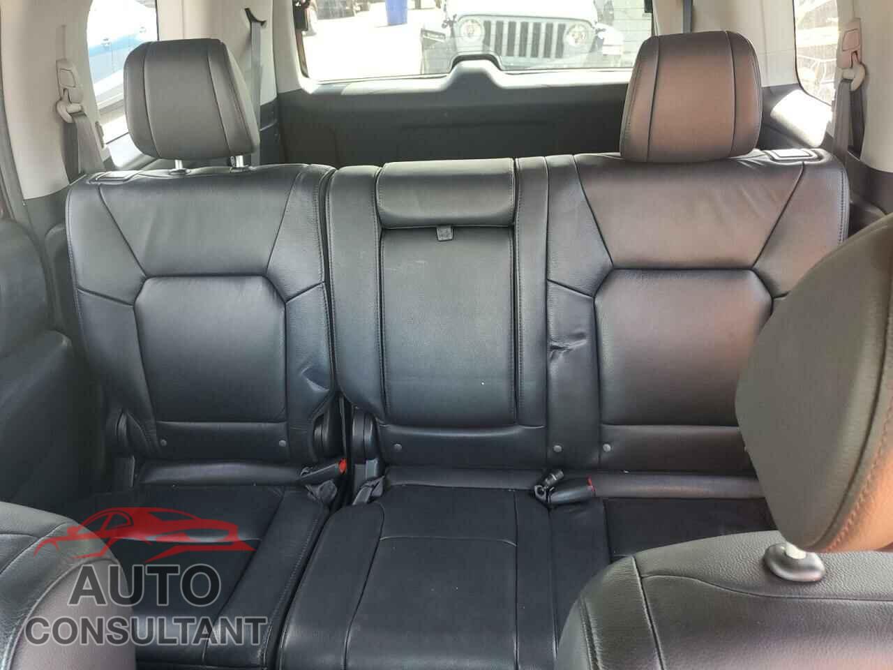 HONDA PILOT 2013 - 5FNYF4H60DB084636