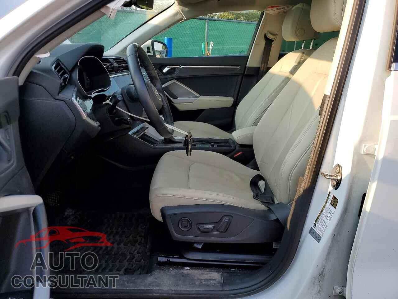 AUDI Q3 2020 - WA1BECF30L1107149
