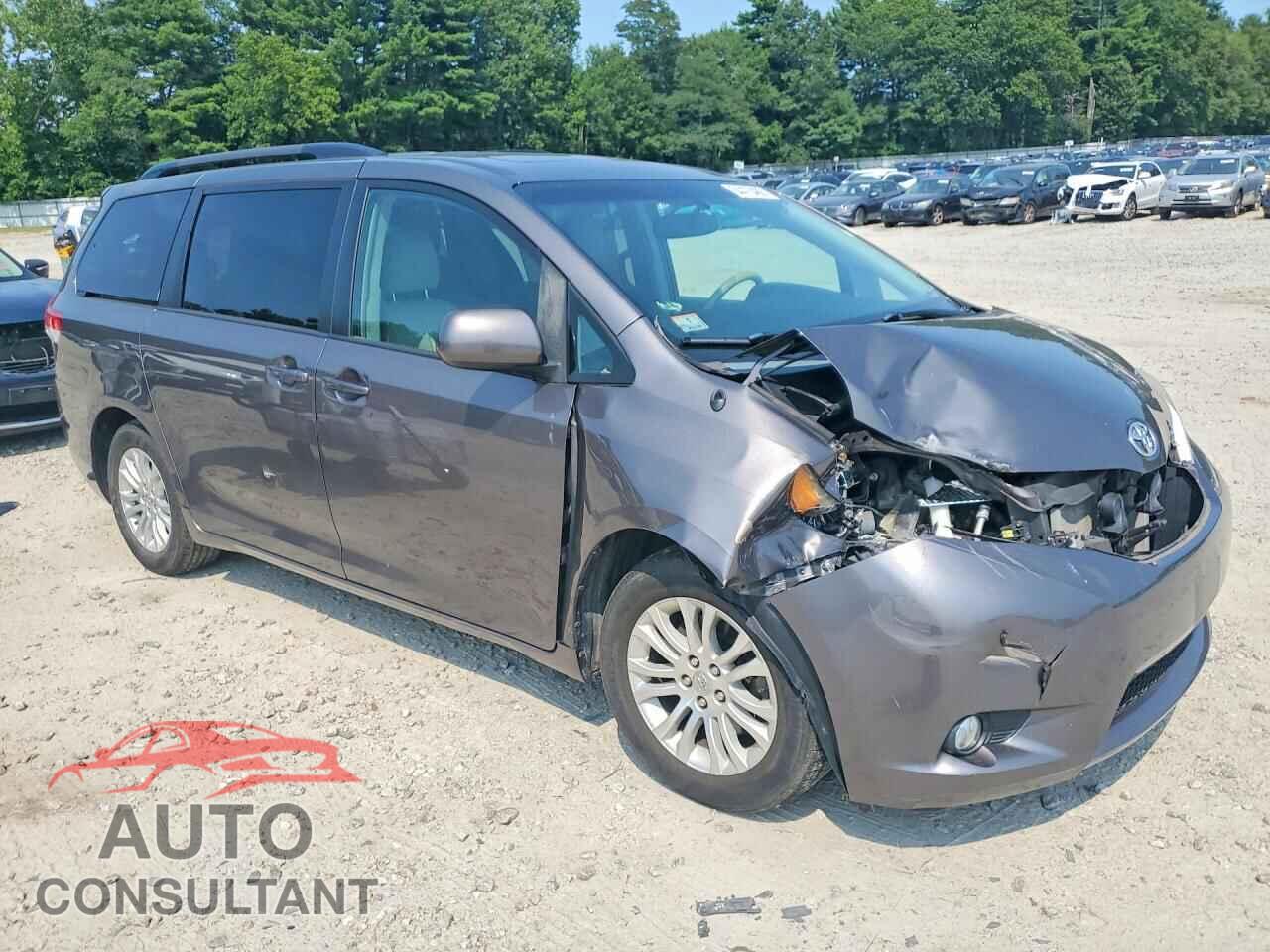TOYOTA SIENNA 2014 - 5TDYK3DC7ES494963