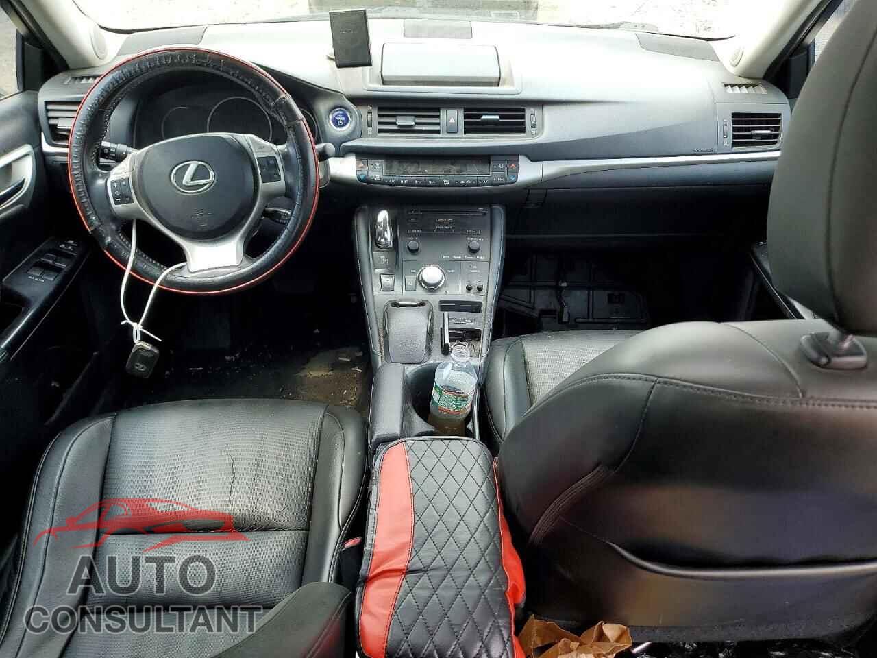 LEXUS CT 200 2013 - JTHKD5BH7D2171897
