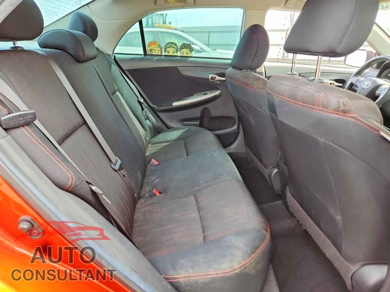 TOYOTA COROLLA 2013 - 2T1BU4EE7DC087397