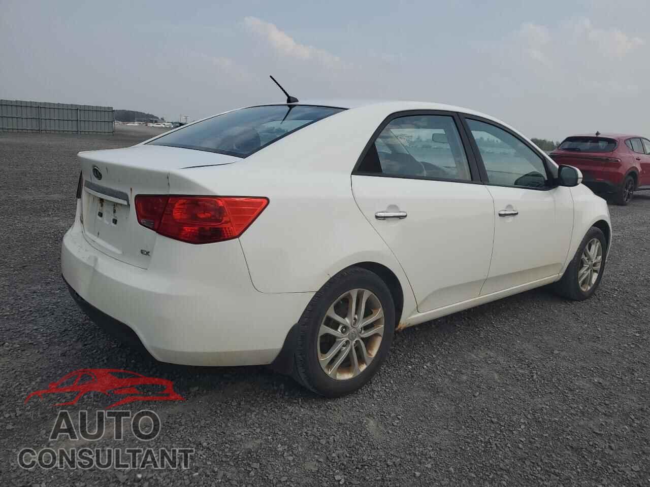 KIA FORTE 2012 - KNAFU4A21C5536661