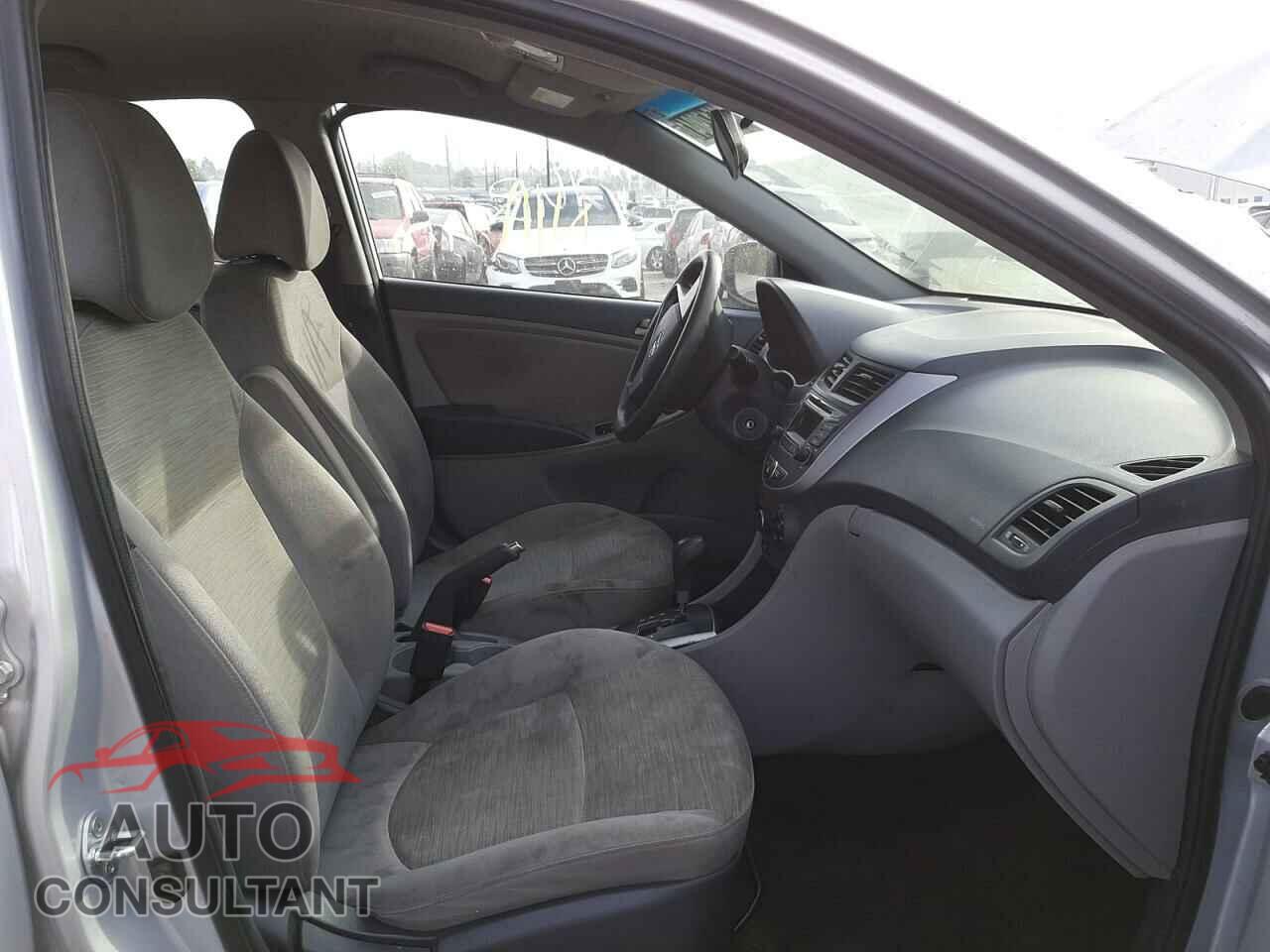 HYUNDAI ACCENT 2017 - KMHCT4AE9HU168564