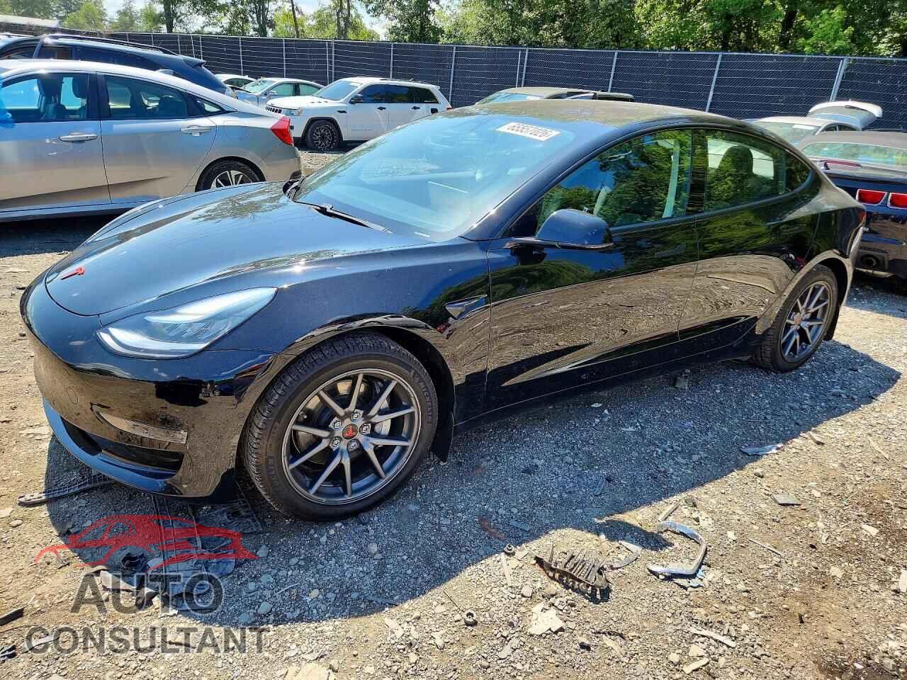 TESLA MODEL 3 2018 - 5YJ3E1EB6JF128082