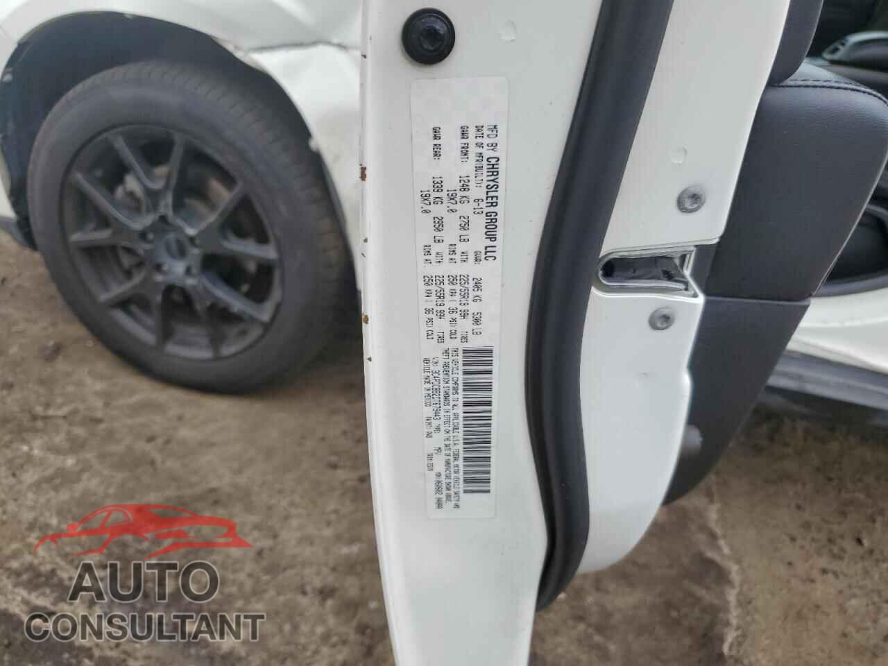 DODGE JOURNEY 2013 - 3C4PDCBB2DT679443