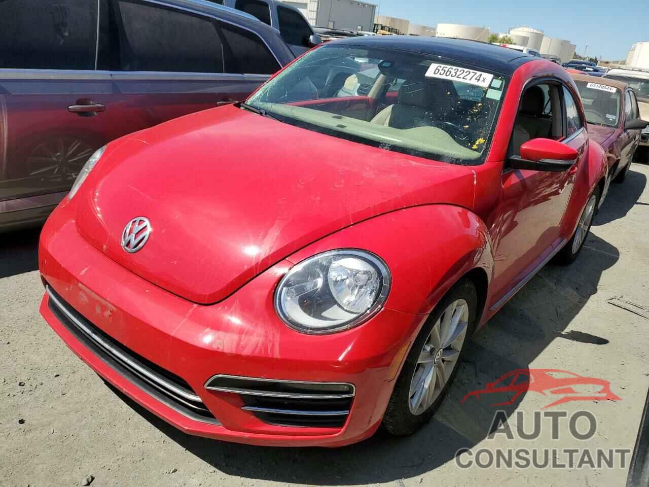 VOLKSWAGEN BEETLE 2018 - 3VWJD7AT0JM727760