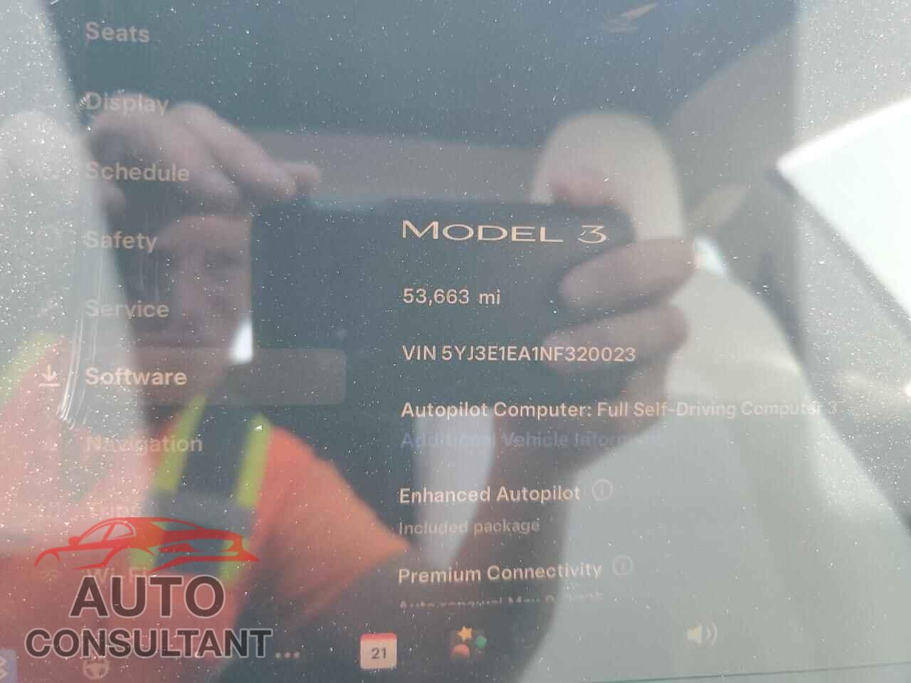 TESLA MODEL 3 2022 - 5YJ3E1EA1NF320023