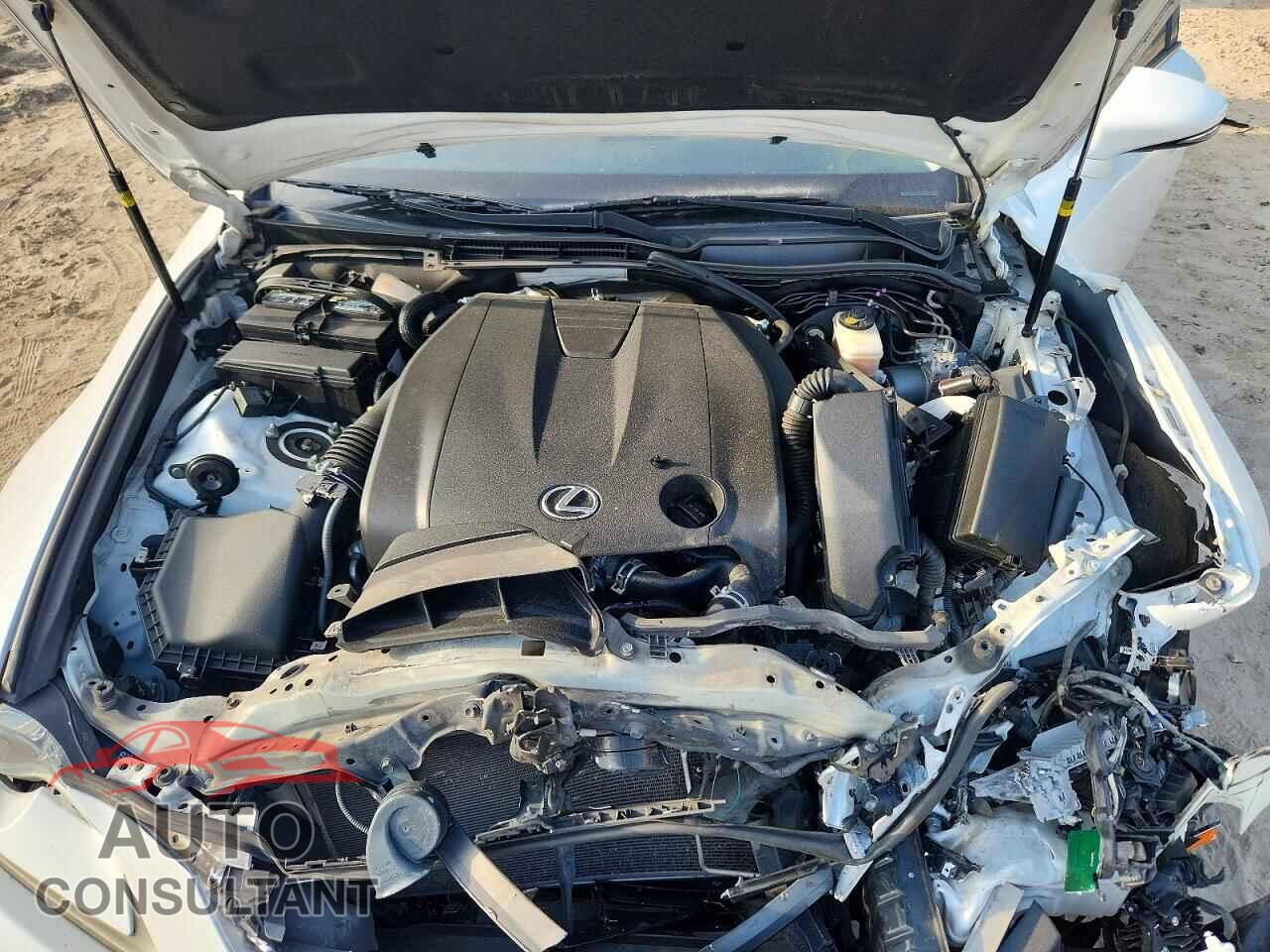 LEXUS IS 2015 - JTHBF1D28F5065827