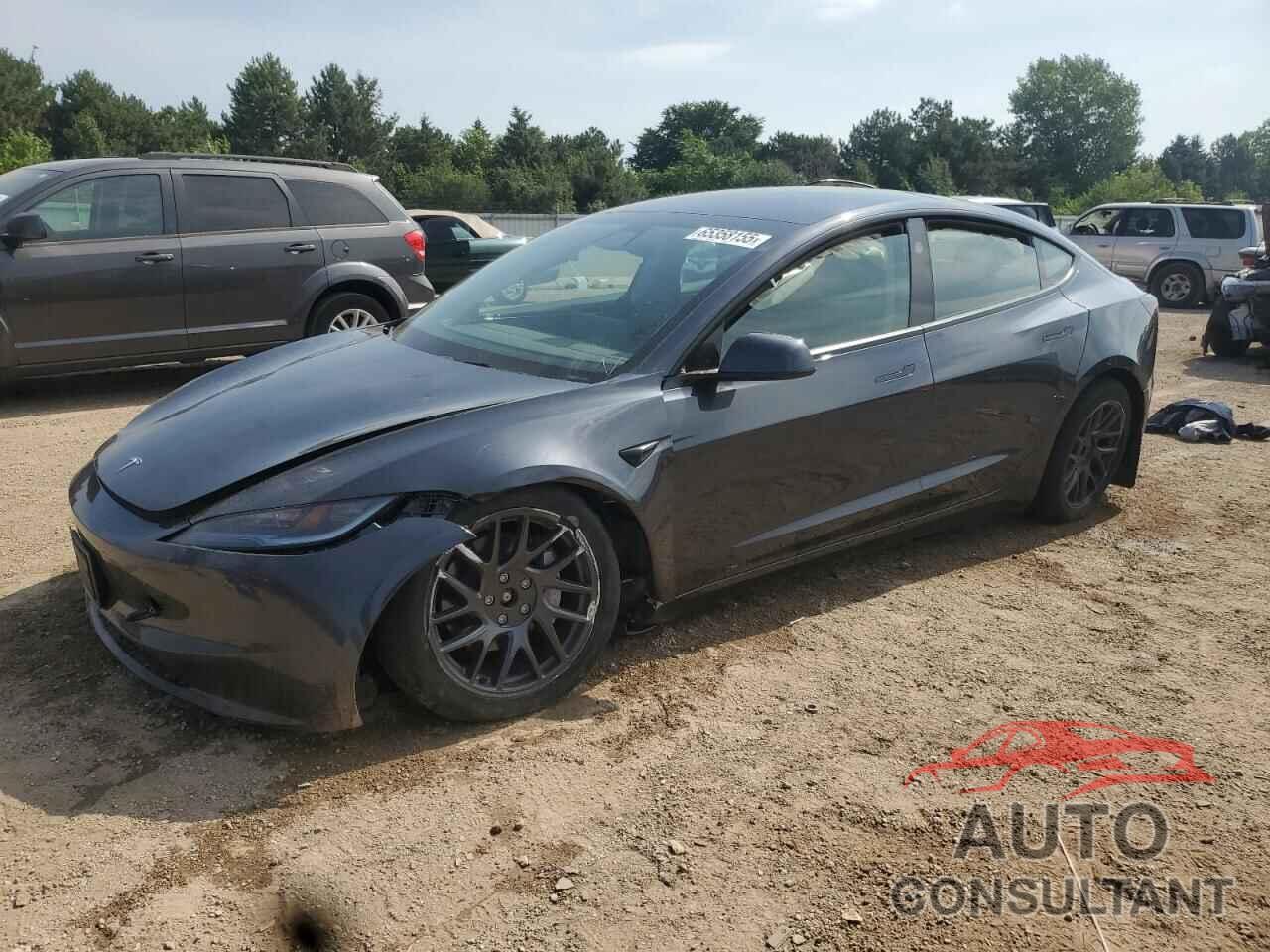 TESLA MODEL 3 2025 - 5YJ3E1EB7SF913390