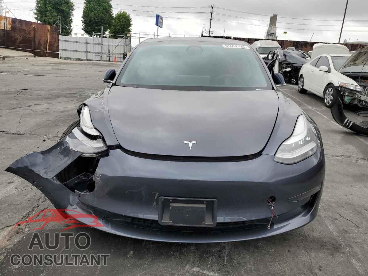 TESLA MODEL 3 2020 - 5YJ3E1EAXLF739517