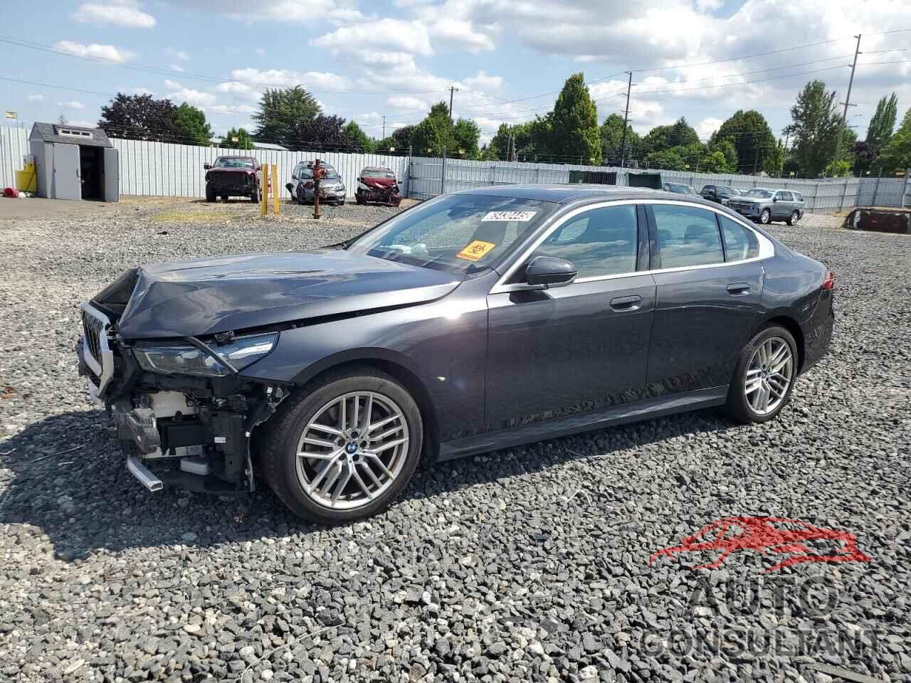 BMW 5 SERIES 2024 - WBA43FJ04RCS11950