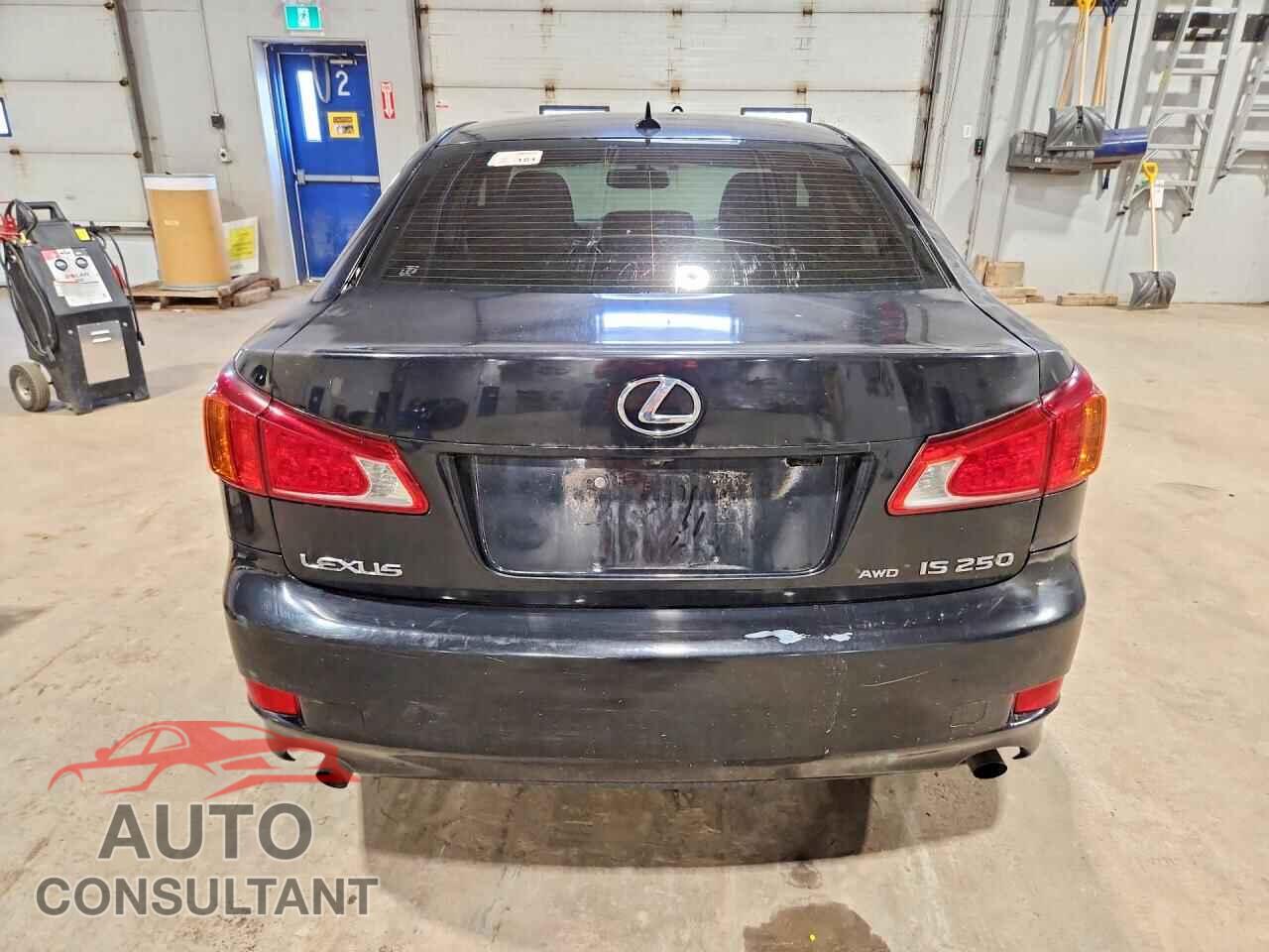 LEXUS IS 2010 - JTHCF5C25A2034090