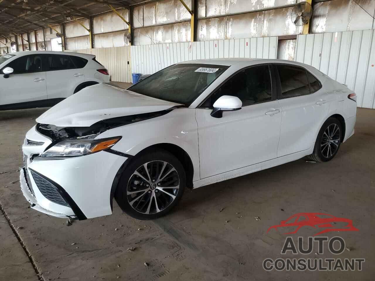 TOYOTA CAMRY 2018 - 4T1B11HK6JU662723