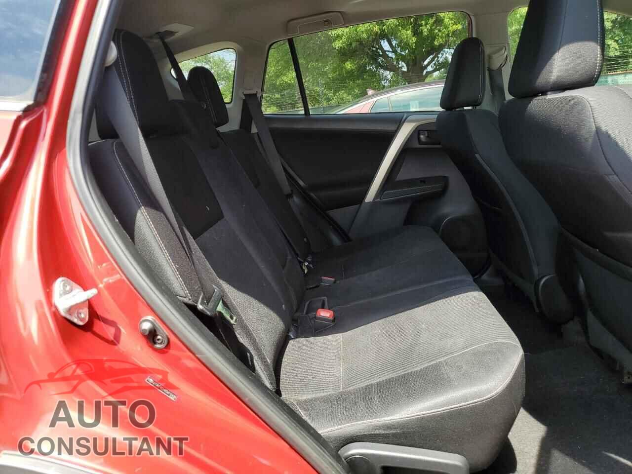 TOYOTA RAV4 2013 - 2T3WFREV8DW010486