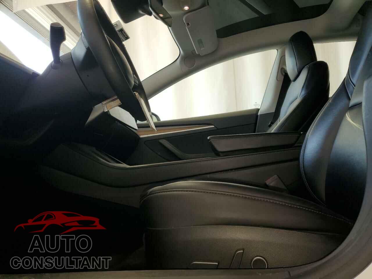 TESLA MODEL 3 2021 - 5YJ3E1EA5MF089643