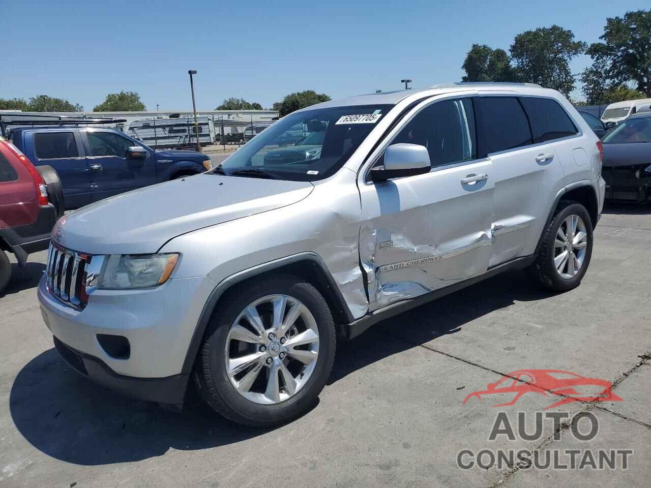 JEEP GRAND CHER 2011 - 1J4RS4GG8BC646717