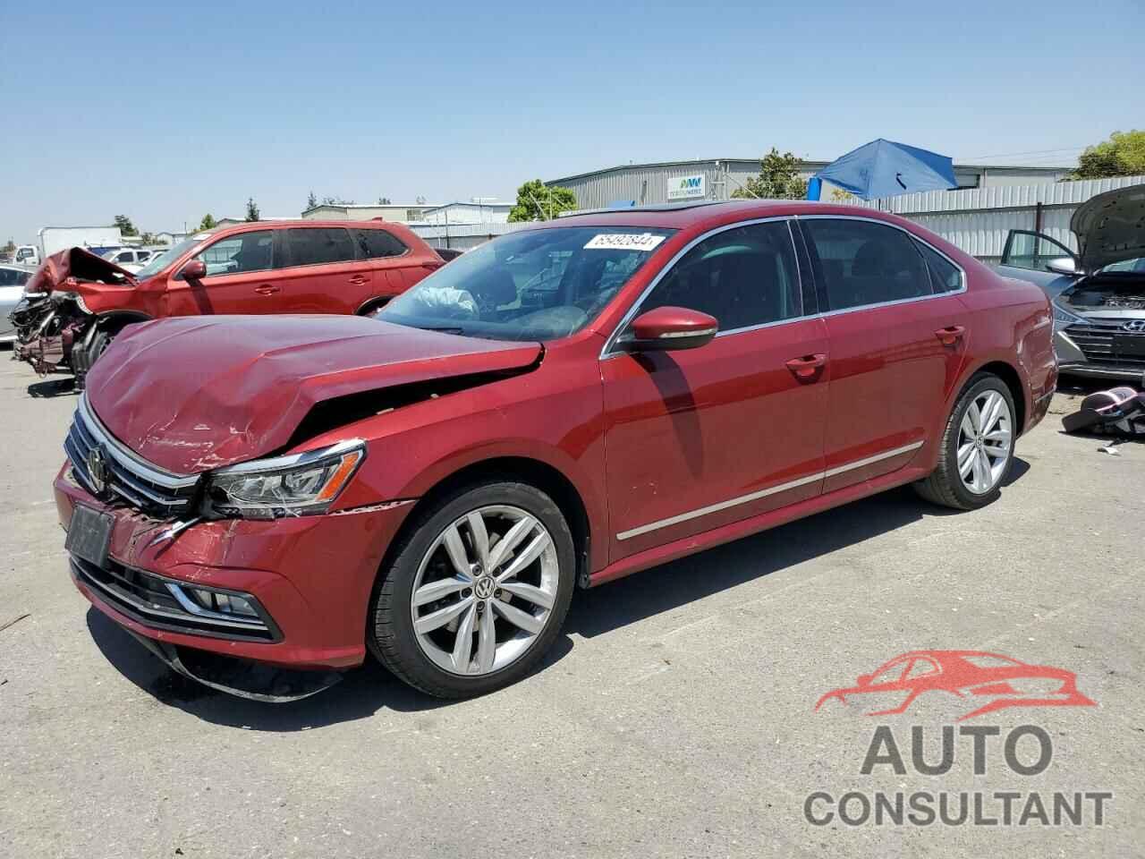 VOLKSWAGEN PASSAT 2018 - 1VWCA7A34JC009776