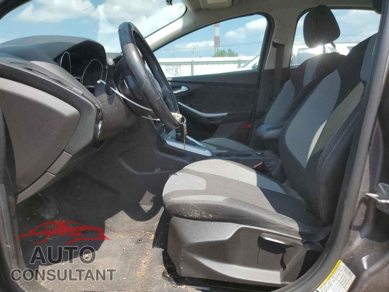 FORD FOCUS 2012 - 1FAHP3F23CL242430