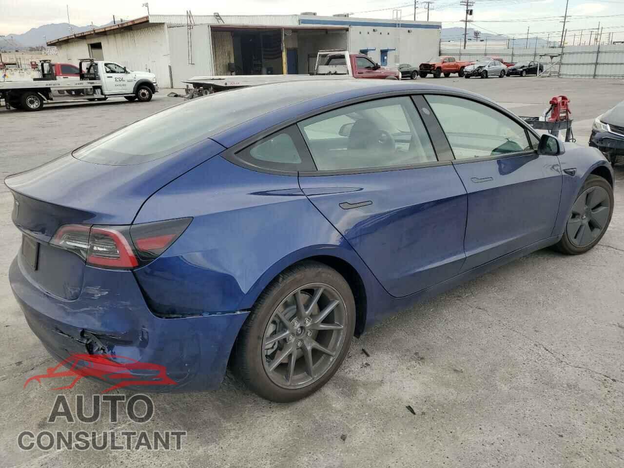 TESLA MODEL 3 2023 - 5YJ3E1EA5PF578547